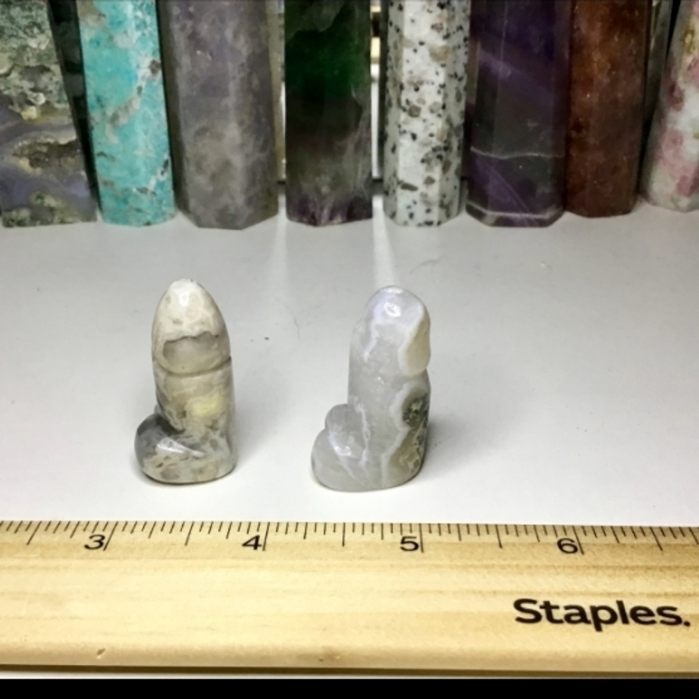 Peen Shaped Crystals - Picture 2 of 4